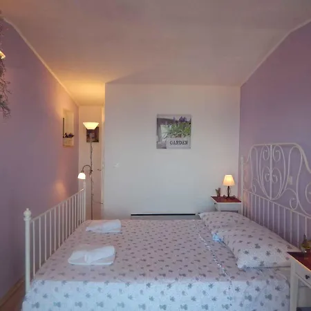 Holiday In 6607 Feriehus Makarska